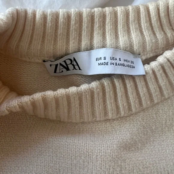 Zara ivory and black striped sweater - size small - Picture 2 of 3